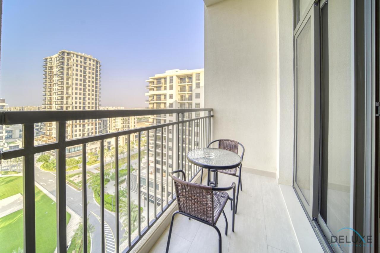 Sophisticated 1Br At Town Square Rawda Dubailand By Deluxe Holiday Homes Bagian luar foto